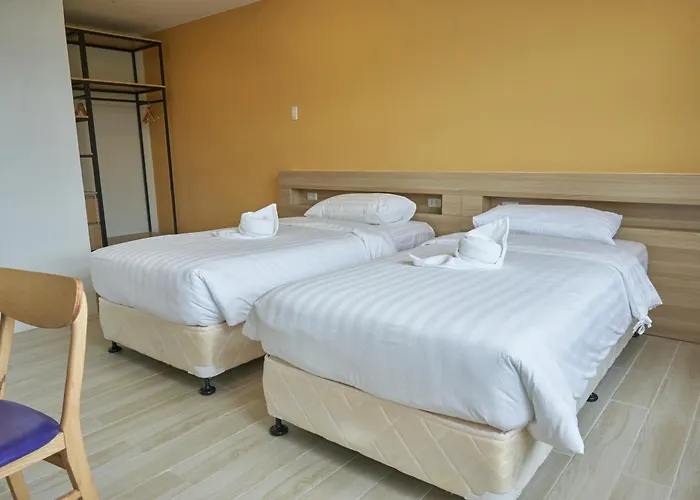 Treewoods Residences 4*
