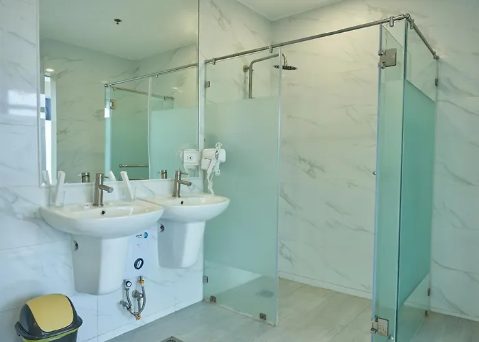 Treewoods Residences 4* Cebu