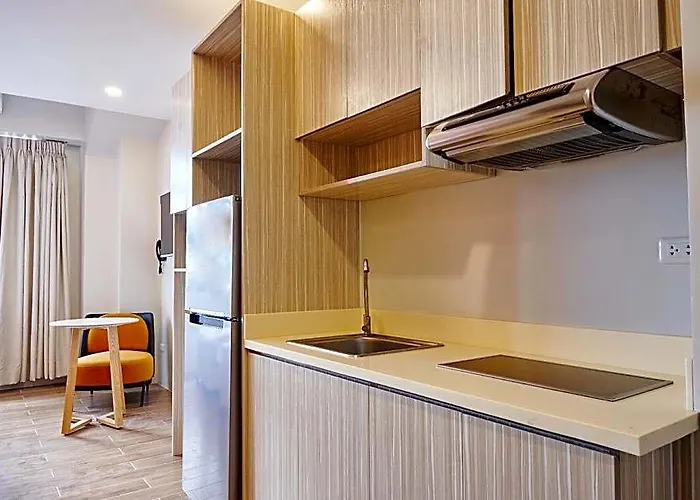 Treewoods Residences 4*